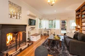 A Cottage In The Forest - Tourism Canberra 6