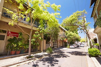 Billabong Gardens - Hostel - Tourism Canberra 4