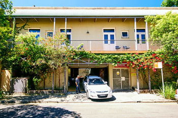 Billabong Gardens - Hostel - Tourism Canberra 16