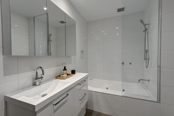 Camberwell Serviced Apartment Hotel - Tourism Canberra 9