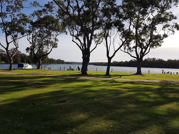 Bentley Waterfront Motel & Cottages - Tourism Canberra 18