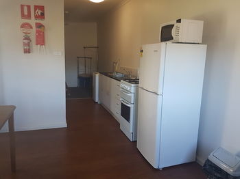 Bentley Waterfront Motel & Cottages - Tourism Canberra 45