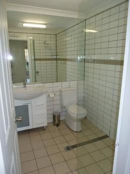Emerald Apartment - Tourism Canberra 3