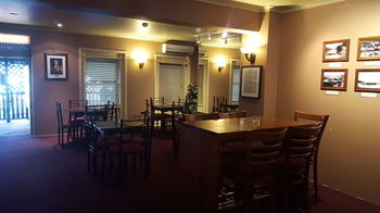 Wisemans Inn Hotel - Tourism Canberra 7