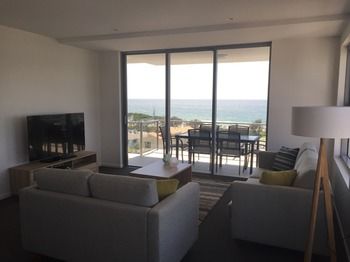 Direct Hotels - Verve On Cotton Tree - Tourism Canberra 35