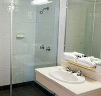 Newcastle Beach Hotel - Tourism Canberra