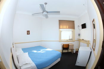 Sydney Darling Harbour Hotel - Tourism Canberra 4