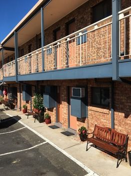 Bridgeview Motel - Tourism Canberra 6