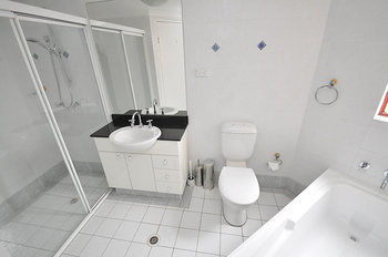 Balmain 12 Foy Furnished Apartment - Tourism Canberra 1