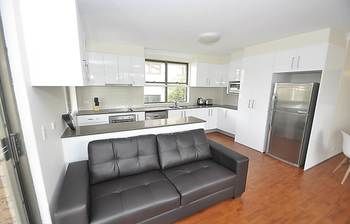 Balmain 3 Mont Furnished Apartment - Tourism Canberra 5