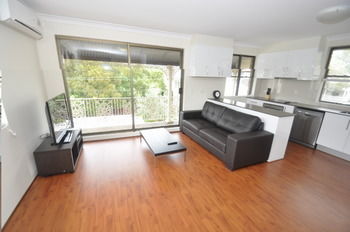 Balmain 2 Mont Furnished Apartment - Tourism Canberra 15