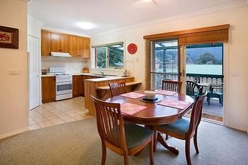 Annie's Escape In Warburton - Tourism Canberra 2
