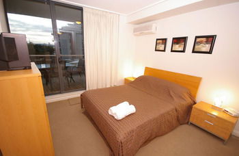 Homebush 3 Ben Furnished Apartment - Tourism Canberra 4