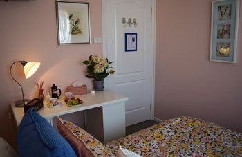 Cutmore Cottages - Bagala Bungalow - Tourism Canberra 13