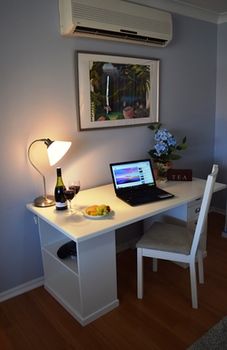 Cutmore Cottages - Bagala Bungalow - Tourism Canberra 15