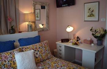 Cutmore Cottages - Bagala Bungalow - Tourism Canberra 19