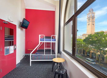 Wake Up! Sydney - Hostel - Tourism Canberra 34