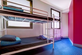 Wake Up! Sydney - Hostel - Tourism Canberra 49