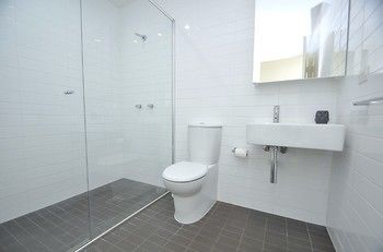 Neutral Bay 4 Young Furnished Apartment - Tourism Canberra 0