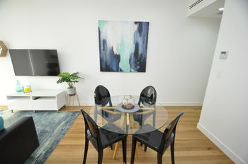 Neutral Bay 4 Young Furnished Apartment - Tourism Canberra 13