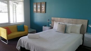 Karuah Gardens Motel - Tourism Canberra 8