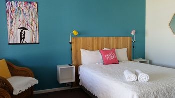 Karuah Gardens Motel - Tourism Canberra 11