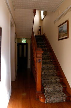 CBC Bed & Breakfast & Cafe - Tourism Canberra 6