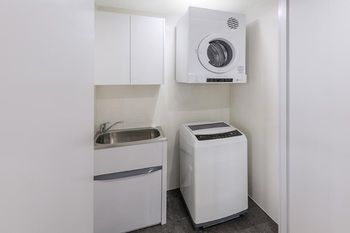 Meriton Serviced Apartments Church Street - Tourism Canberra 17