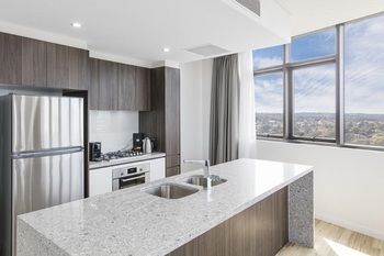 Meriton Serviced Apartments Church Street - Tourism Canberra 20