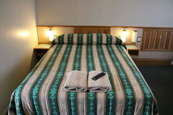 The Hermitage Motel - Tourism Canberra 2