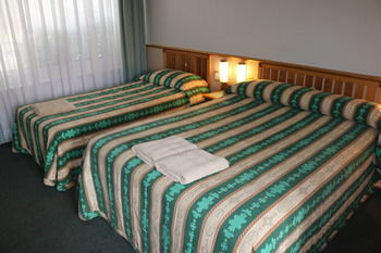 The Hermitage Motel - Tourism Canberra 10