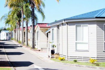 REDHEAD BEACH HOLIDAY PARK - Tourism Canberra 1