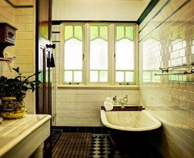 Number 12 Bed And Breakfast - Tourism Canberra 2