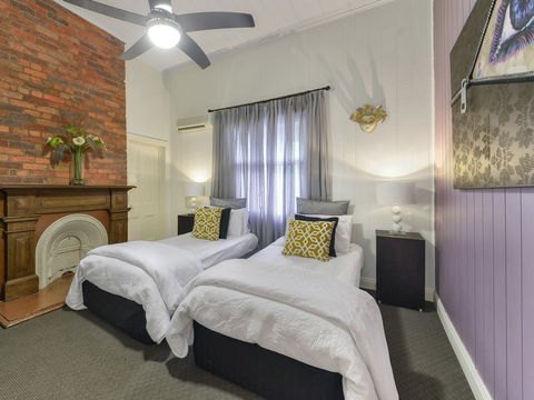 One Thornbury Boutique Bed & Breakfast - Tourism Canberra 6