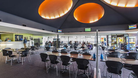 BEST WESTERN Foreshore Motel - Tourism Canberra 4