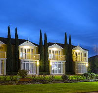 BEST WESTERN Colonial Village Motel - Tourism Canberra