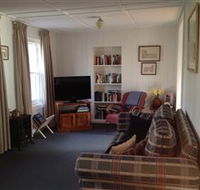 Cascade Cottage - Tourism Canberra