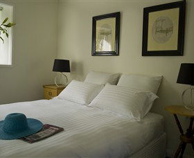 The Storekeeper's Boutique Accommodation - Tourism Canberra 3