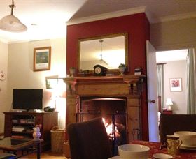 Crabtree House - Tourism Canberra 0