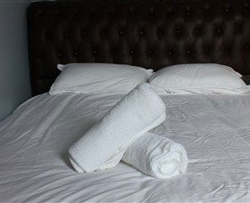 Backpackers Imperial Hotel - Tourism Canberra 1