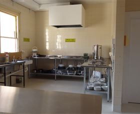 Backpackers Imperial Hotel - Tourism Canberra 3
