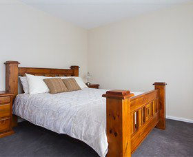 Catherine Lodge Farm Gate Cottages - Tourism Canberra 2