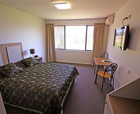 Mornington Inn Hotel Motel - The - Tourism Canberra 2