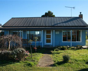 Castaway Cottage - Tourism Canberra 0