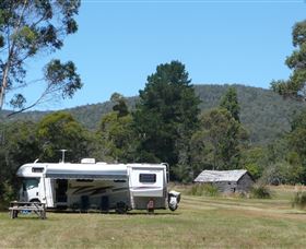 Taranna Cottages & Self-contained Campers - Tourism Canberra 0