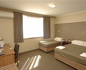 Argosy Motor Inn - Tourism Canberra 0