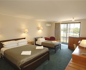 Argosy Motor Inn - Tourism Canberra 1