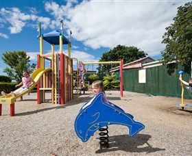 Leisure Ville Holiday Centre - Tourism Canberra 5