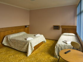 Somerset Hotel - Tourism Canberra 0