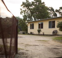 Shuckers Cottages - Tourism Canberra